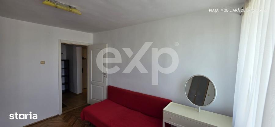Apartament cu 2 camere decomandat în Micro 6