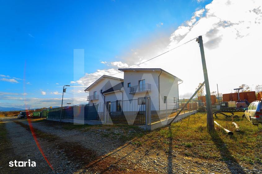 Casă cu 4 camere cu Teren 554 Mp în Șelimbăr
