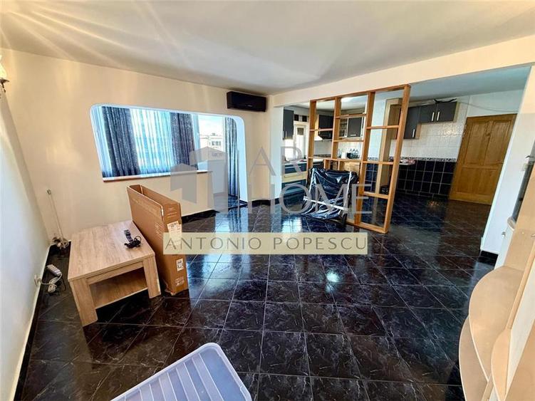 Apartament cu 3 camere decomandat, mobilat în Cioceanu