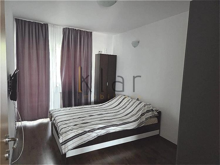 Apartament cu 2 camere semidecomandat, mobilat în Florești