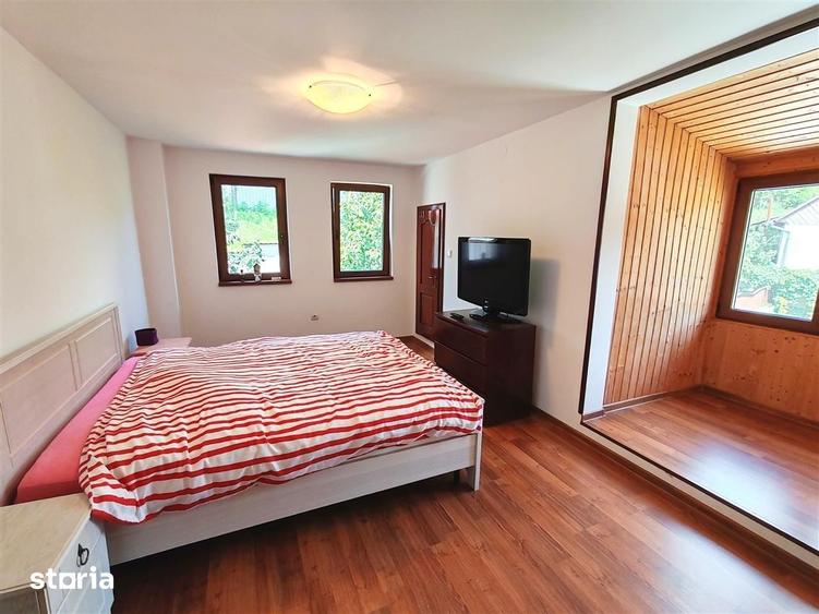 Casă cu 3 camere cu Teren 1147 Mp în Șelimbăr