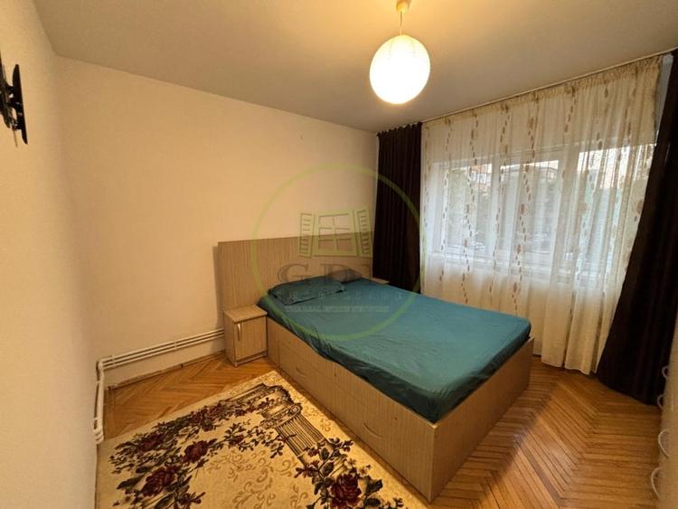 Apartament cu 2 camere decomandat, mobilat în Lăpuș Argeș