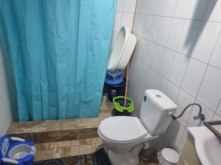 Casă cu 4 camere cu Teren 335 Mp în Central