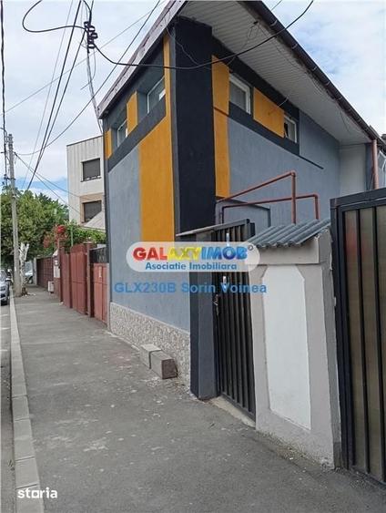 Casă cu 8 camere cu Teren 30 Mp în Chitila