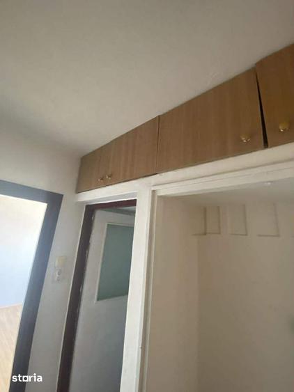 Apartament cu 2 camere semidecomandat în 14 Mai