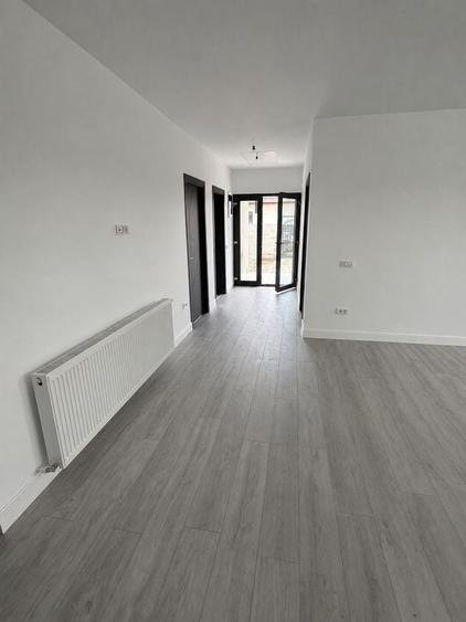 Casă cu 4 camere în Dârvari