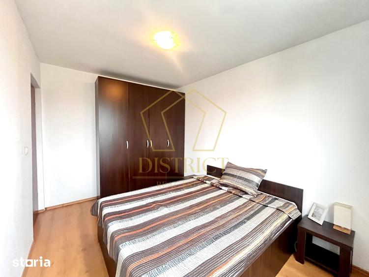 Apartament cu 3 camere, mobilat în Aradului