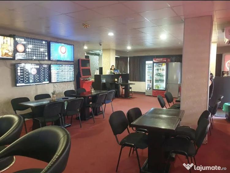 Spațiu comercial, de 80 mp, în Broșteni