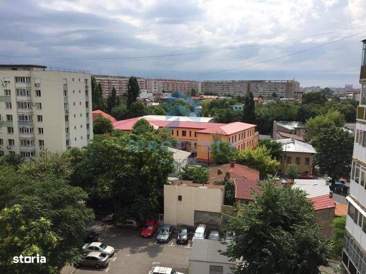 Apartament cu 2 camere, mobilat în Moșilor