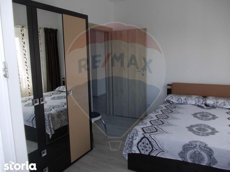 Apartament cu 2 camere, mobilat în Craiovița Nouă