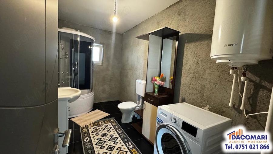Casă cu 6 camere cu Teren 1323 Mp în Piscu