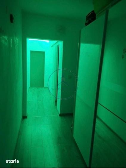 Apartament cu 3 camere decomandat în Central