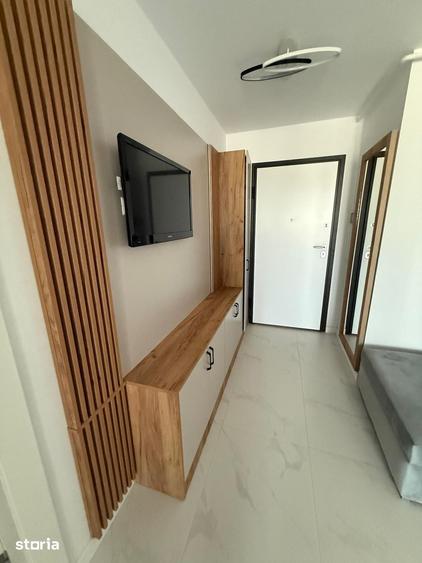 Intrare Obcini - Microapartament cu 2 camere semidecomandate. - 7