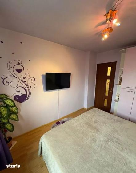 Apartament cu 3 camere, mobilat în Între Lacuri