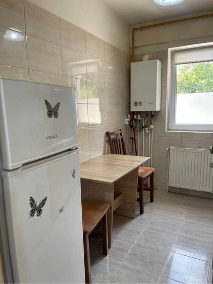 Garsonieră decomandată în Brâncoveanu