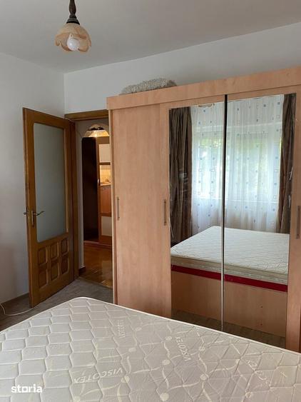 Apartament cu 2 camere decomandat în Calea București