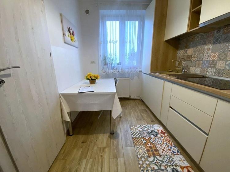 Apartament cu 3 camere decomandat, mobilat în Hipodrom 1