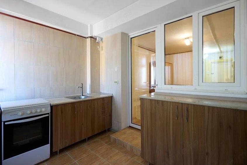 Garsonieră decomandată în Prundu