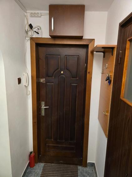 SPRE INCHIRIERE APARTAMENT - 10