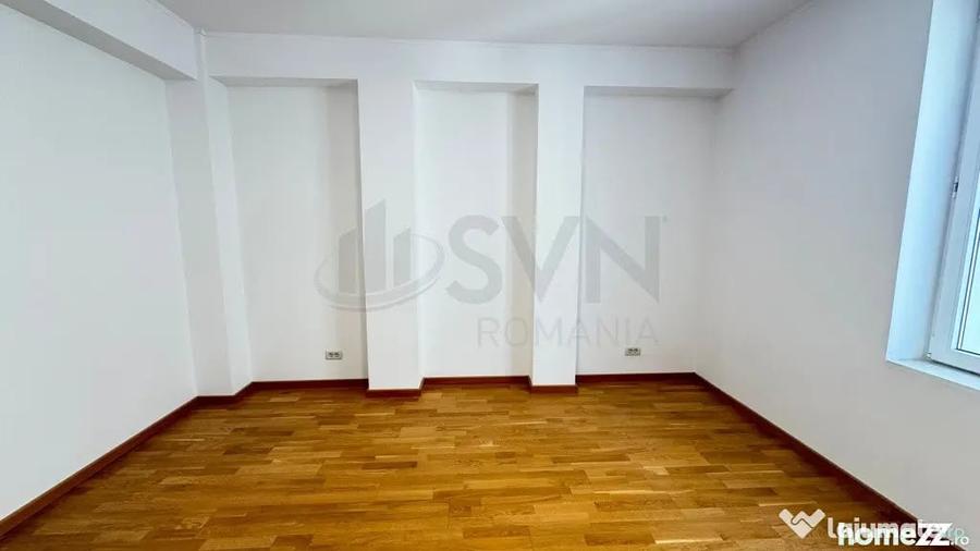Apartament cu 4 camere decomandat în Sisești