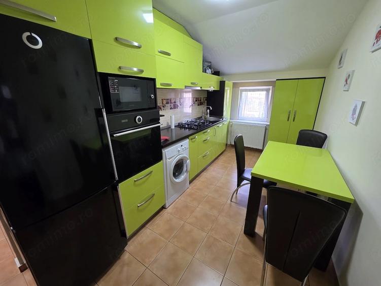 Apartament cu 2 camere semidecomandat în Șagului
