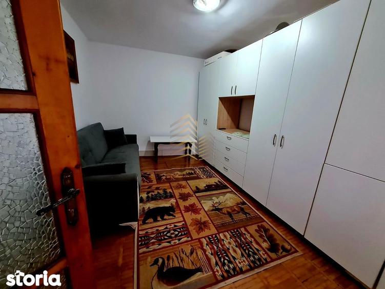 Garsonieră decomandată în Desa