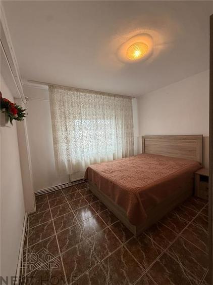 Apartament cu 3 camere decomandat în Brăilei