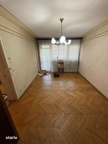 Garsonieră semidecomandată în Moșilor
