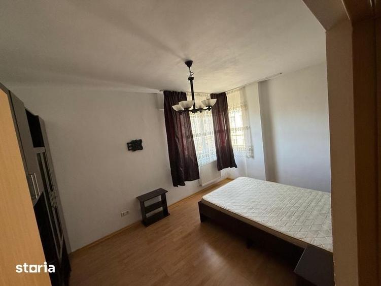 Inchiriez apartament cu 3 camere - 3
