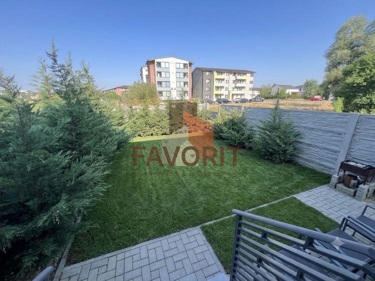 Casă cu 4 camere cu Canalizare în Giroc