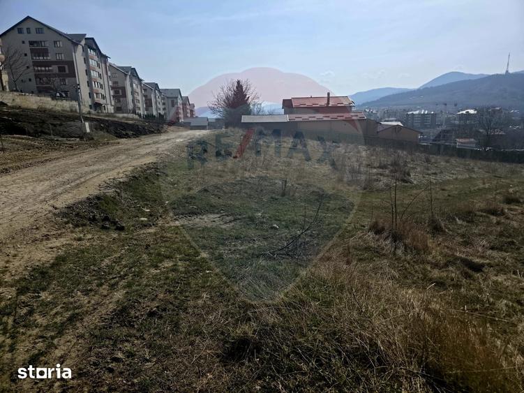 Teren de 2606 mp, în Central