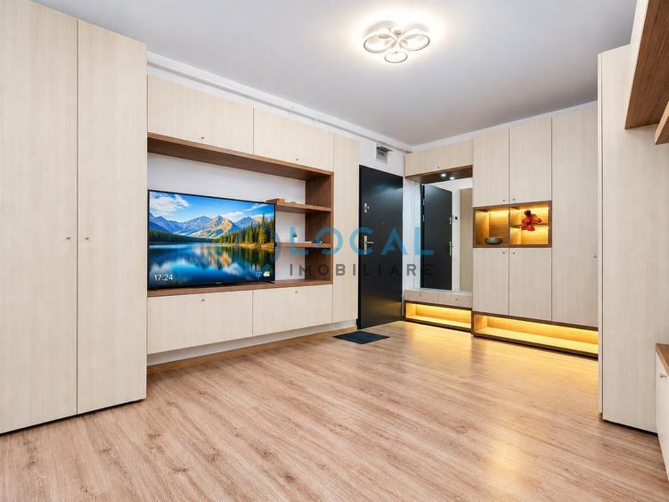 Apartament cu 2 camere semidecomandat, mobilat în Central