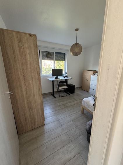Casă cu 3 camere cu Teren 395 Mp în Moșnița Nouă