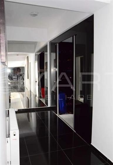 Apartament cu 3 camere în Mihai Viteazul