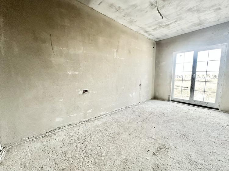Duplex cu 4 camere cu Teren 250 Mp în Giroc