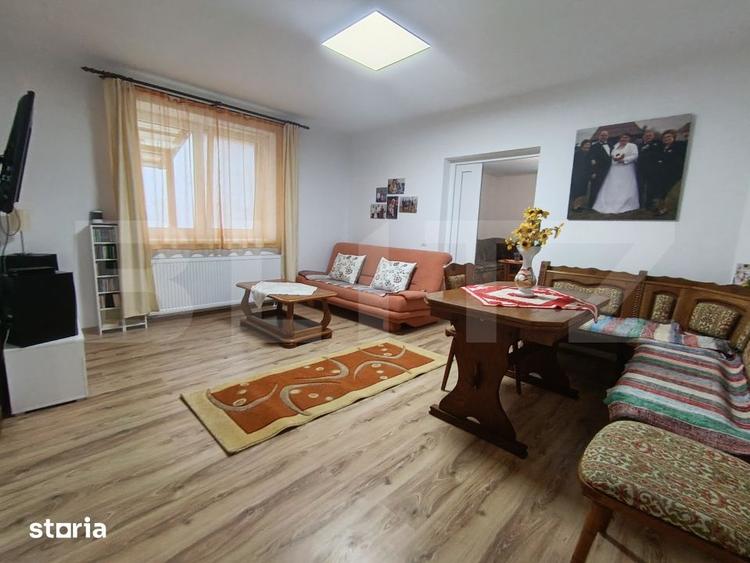Casă cu 4 camere cu Teren 2000 Mp în Crasna