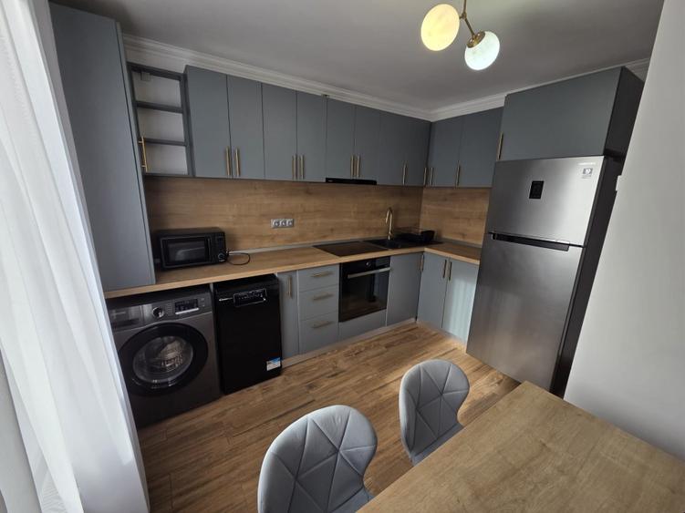 Apartament cu 2 camere decomandat în Unirii
