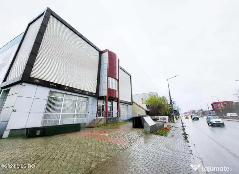 Spațiu comercial, de 1,806 mp, în Central