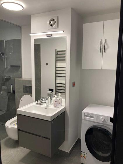 Apartament cu 2 camere decomandat în Gară