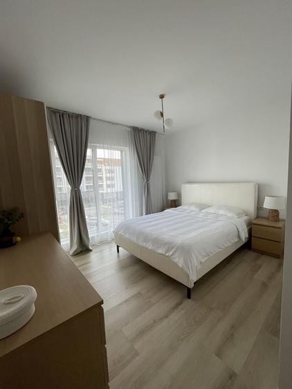 Apartament cu 3 camere decomandat în Săsar