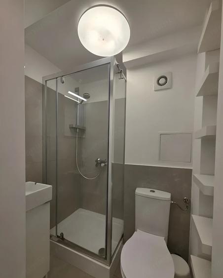 Garsonieră decomandată în Floreasca