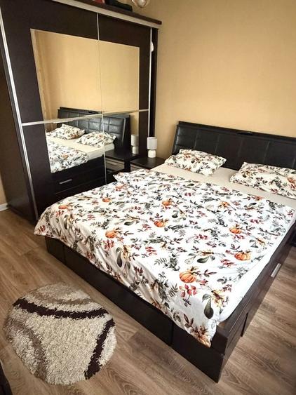 Apartament cu 3 camere decomandat în Iosia
