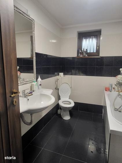 Casă cu 4 camere cu Teren 568 Mp în Gării