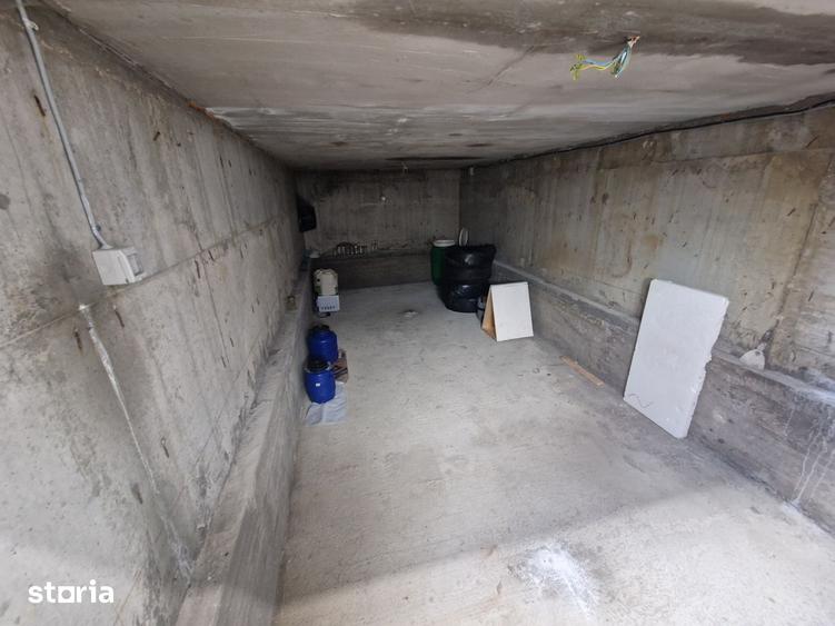 Casă cu 3 camere cu Teren 1000 Mp în Central