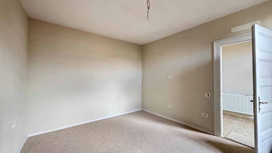Apartament cu 3 camere decomandat în Ultracentral