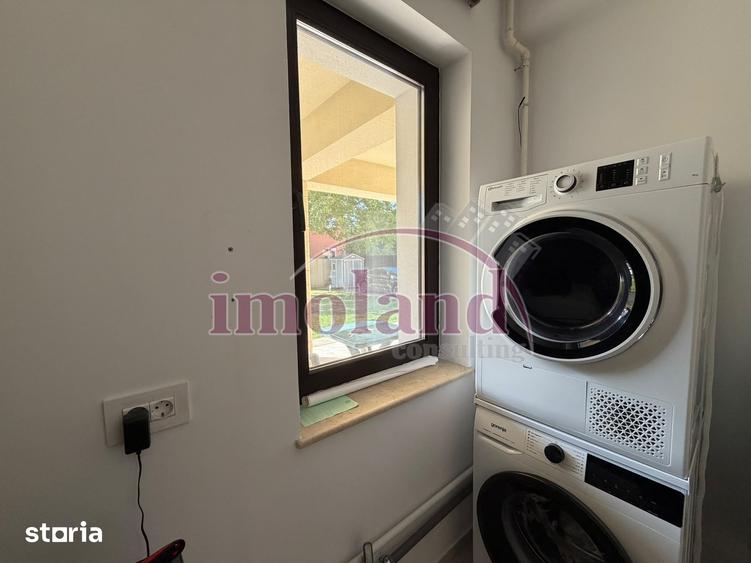 Casă cu 6 camere cu Teren 500 Mp în Central