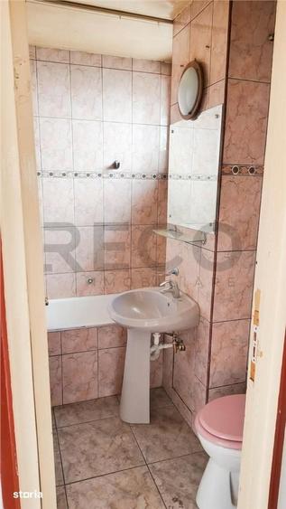 Apartament cu 3 camere în Nufărul