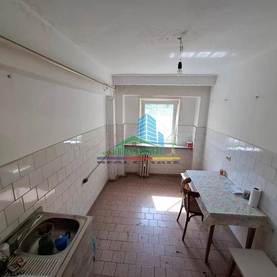 Apartament cu 3 camere decomandat în Ultracentral