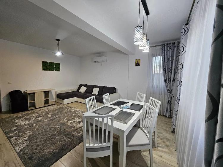 Apartament cu 2 camere decomandat în Rediu