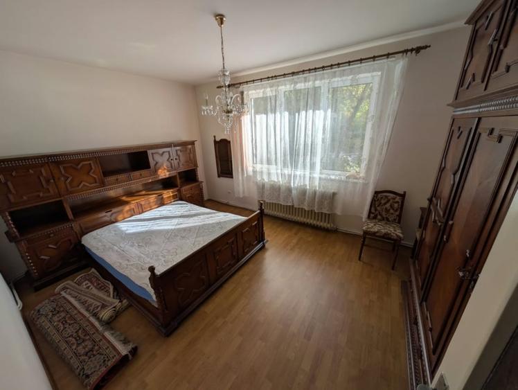 Apartament cu 3 camere decomandat, mobilat în Grigorescu